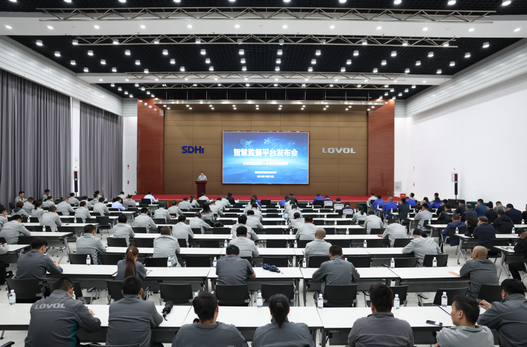 d7dadb026c5f49fb81ee21f33f849dc2