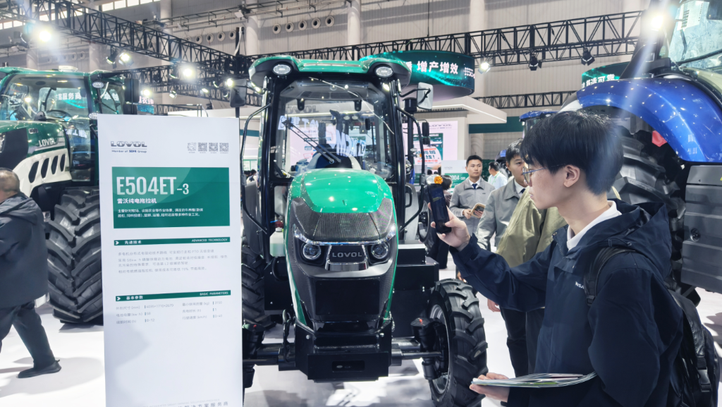 ef71ca807bd6458a92b059118c833116